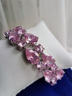Swarovski Elements Chunky Pink Teardrop & Round Statement Tennis Bracelet NEW